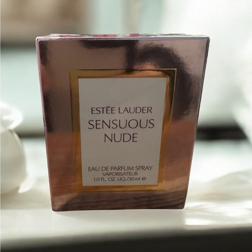 Estee Lauder Sensuous Nude Eau De Parfum EDP Spray 1.0 oz Women SEALED RARE!